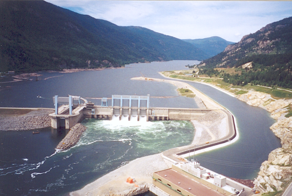 Hugh Keenleyside Dam, a run-of-river hydropower station