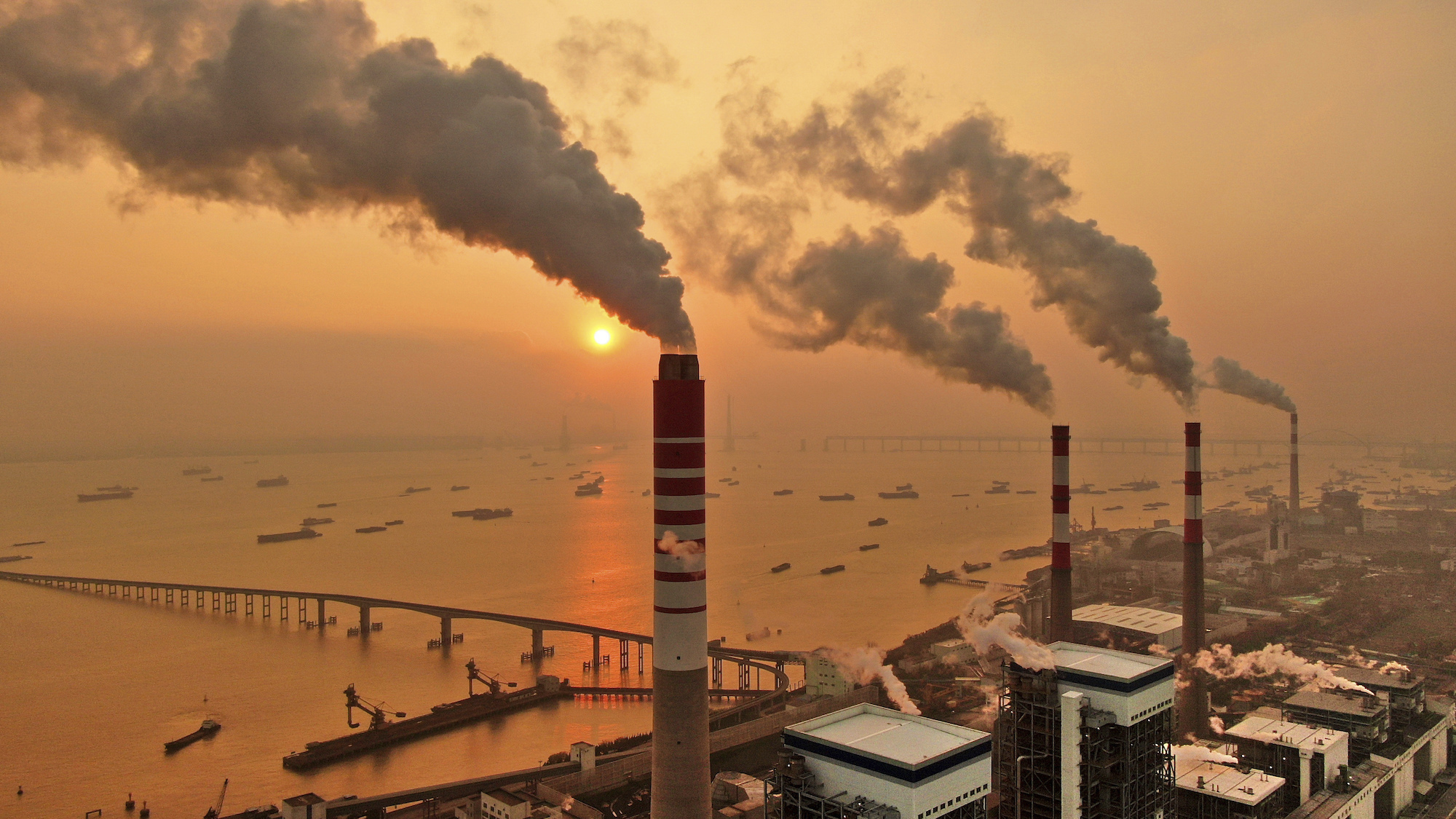 Despite Pledges to Cut Emissions, China Goes on a Coal Spree Yale E360