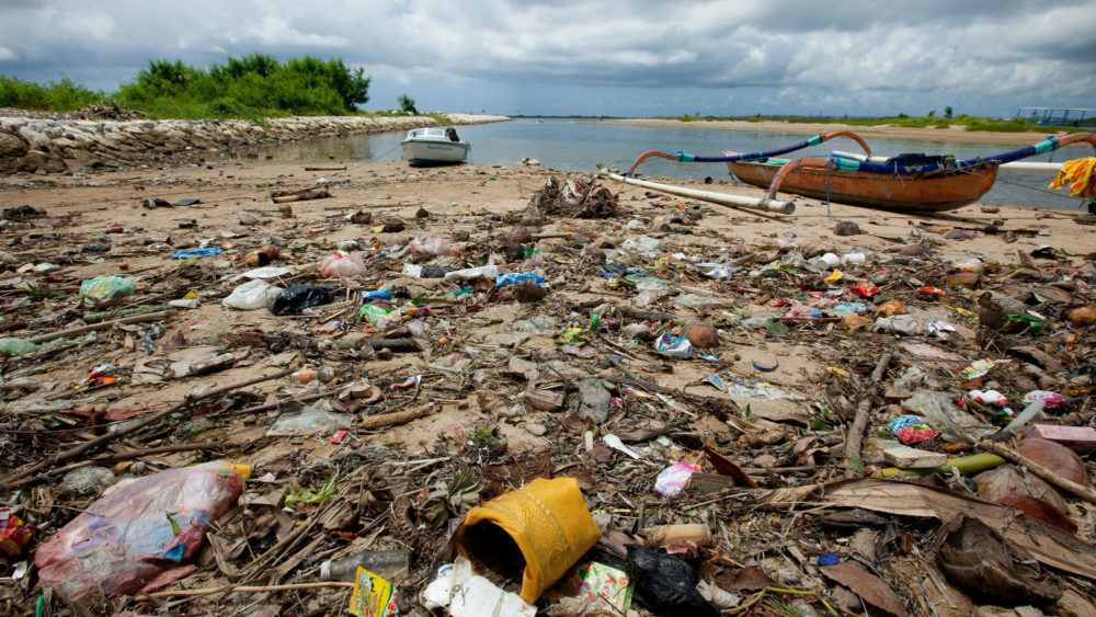 bali-proposes-a-tourist-tax-to-clean-up-plastic-pollution-yale-e360