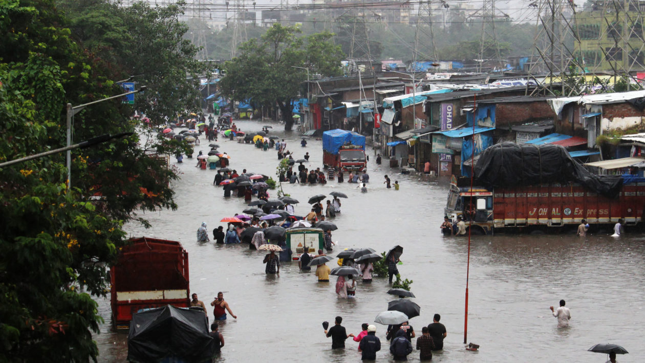 As the Monsoon and Climate Shift, India Faces Worsening Floods Yale E360