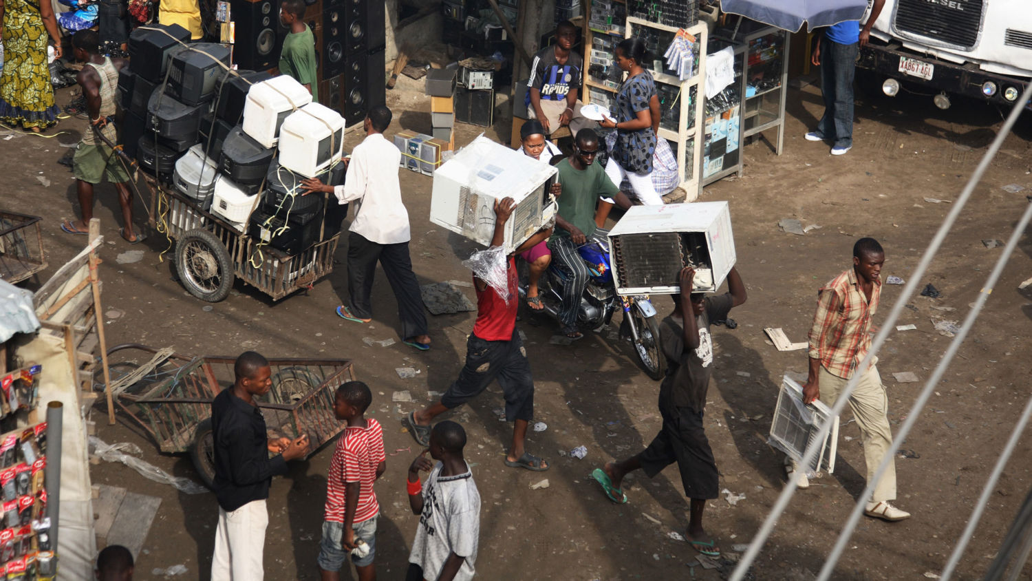 A Flood of Polluting Air Conditioners Hampers Africa's Climate Efforts -  Yale E360