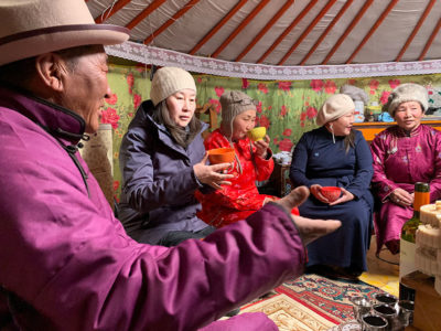 Agvaantseren meets with herders in the Tost Mountains. 
